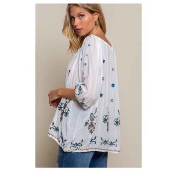 OFF White Boho Embroidered w/ Floral Detail Top - Picture 9 of 16